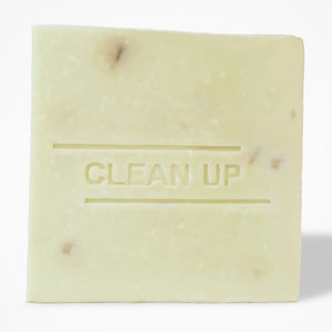 Dusch-, Gesichts- und Haarseife "Brennnessel", handgemacht – 100g,Clean Up Atelier,feuchtigkeitsspendend,Handmade,Plastikfrei,Palmölfrei,Vegan