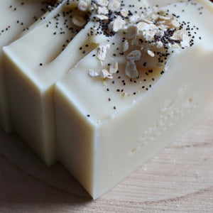 Hand- und Körperseife "Creamy Oatmeal", handgemacht – 110g