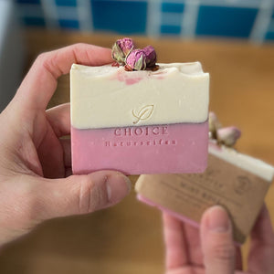 Hand- und Körperseife "Mint Rose", handgemacht – 110g-feste Seife-Naturkosmetik-Nachhaltig-Palmölfrei