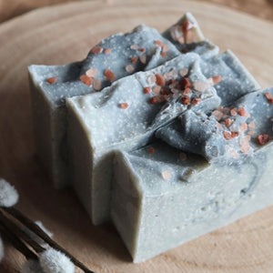 Hand- und Körperseife "Tea Tree", handgemacht – 110g-Vegan-Natur-feste Seife-Palmölfri
