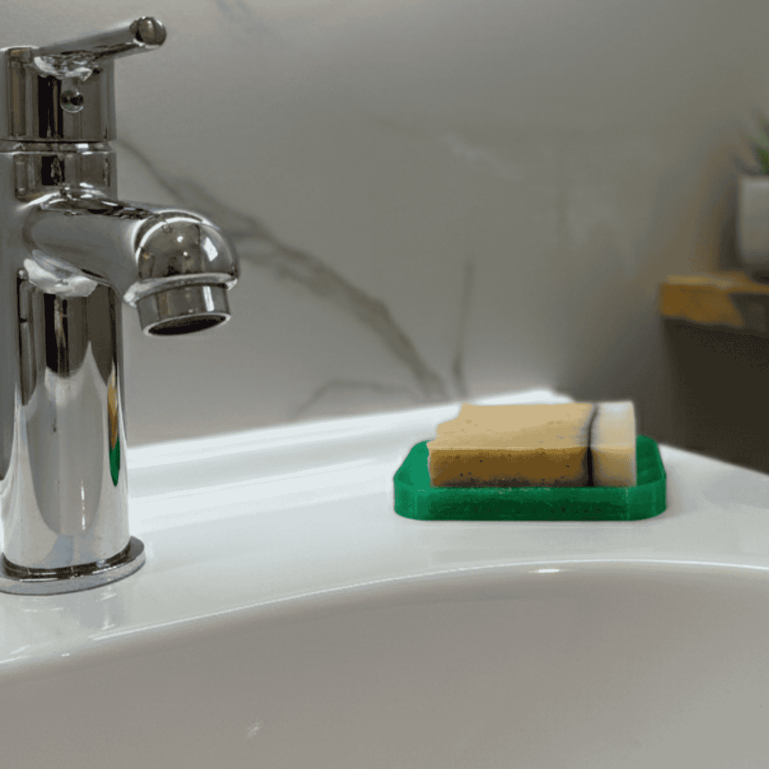 Seifenablage "Linéa - Grün" recyceltes PETG – 10 x 7,5 cm mit fester Naturseife