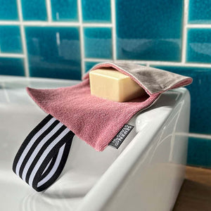 Seifentasche "Beige/Beere" aus Baumwolle mit fester Seife